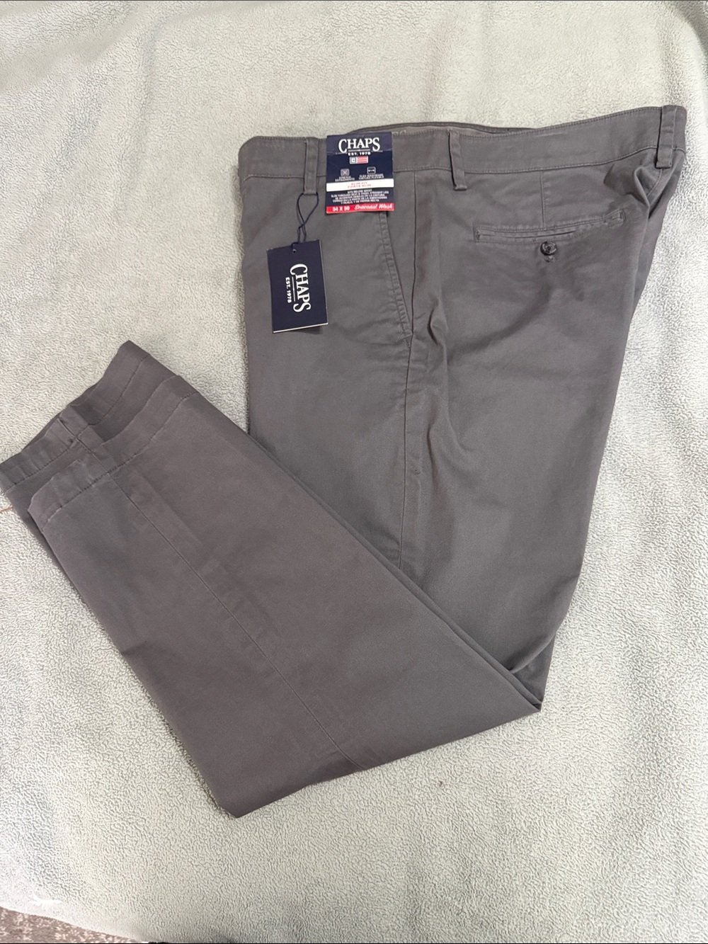 Chaps Men's Gray Straight-Leg Chinos
